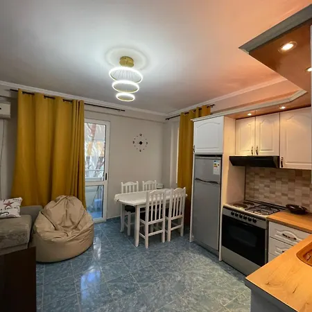 Mali I Robit 2+1,golem