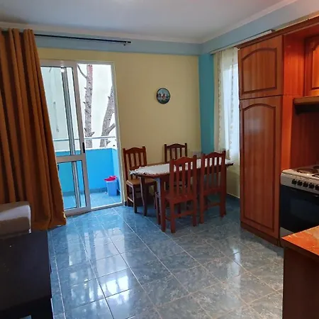 Apartment Mali I Robit 2+1,golem Golem (Tirana)