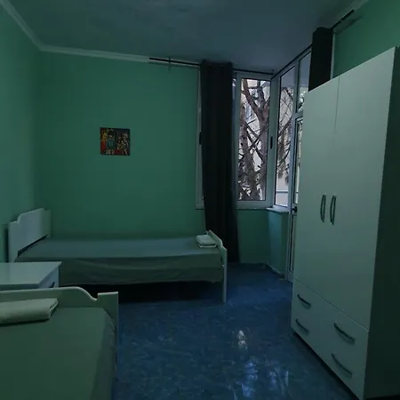 Apartment Mali I Robit 2+1,golem Golem (Tirana)