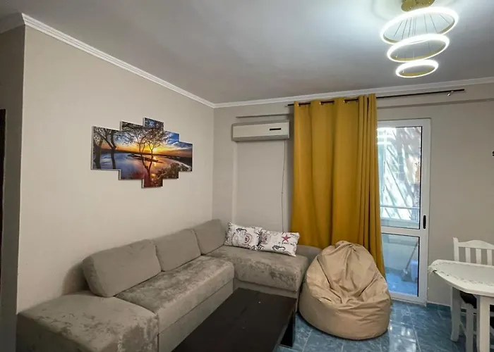 Mali I Robit 2+1,golem Appartement